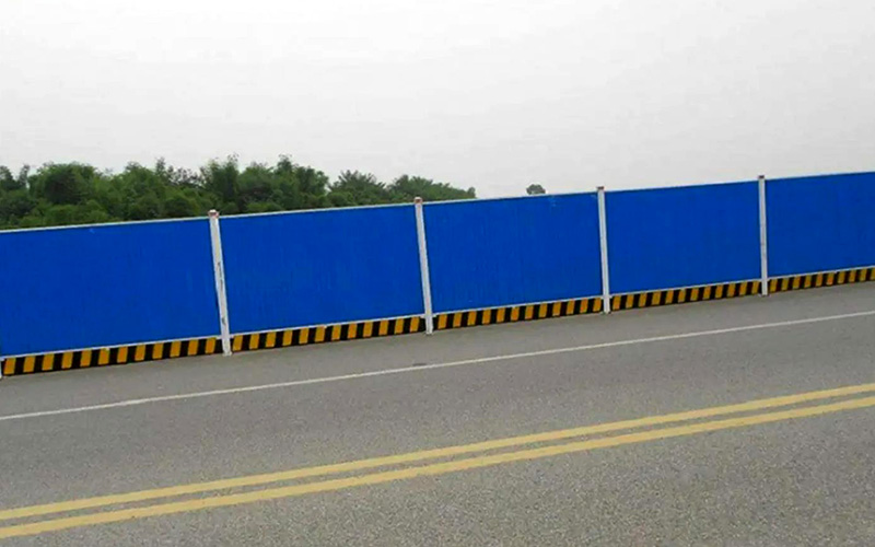 彩鋼瓦圍擋多高合適？各種場合彩鋼瓦圍擋高度！