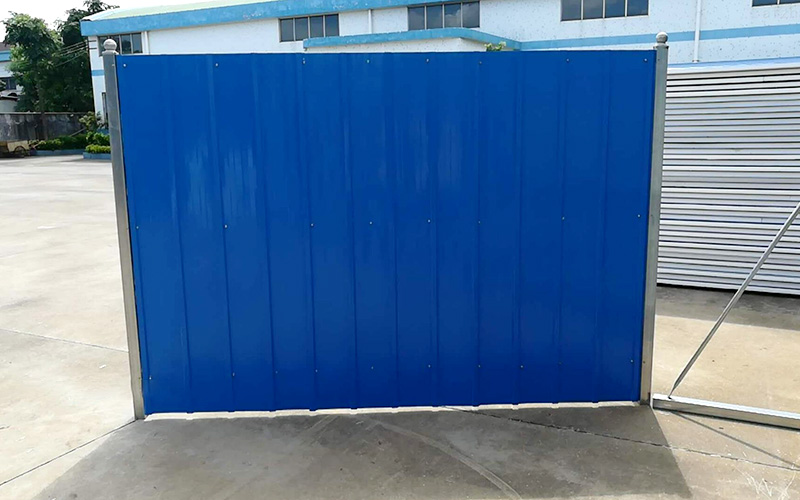 果園如何安裝彩鋼瓦圍擋？果園圍擋施工方法！